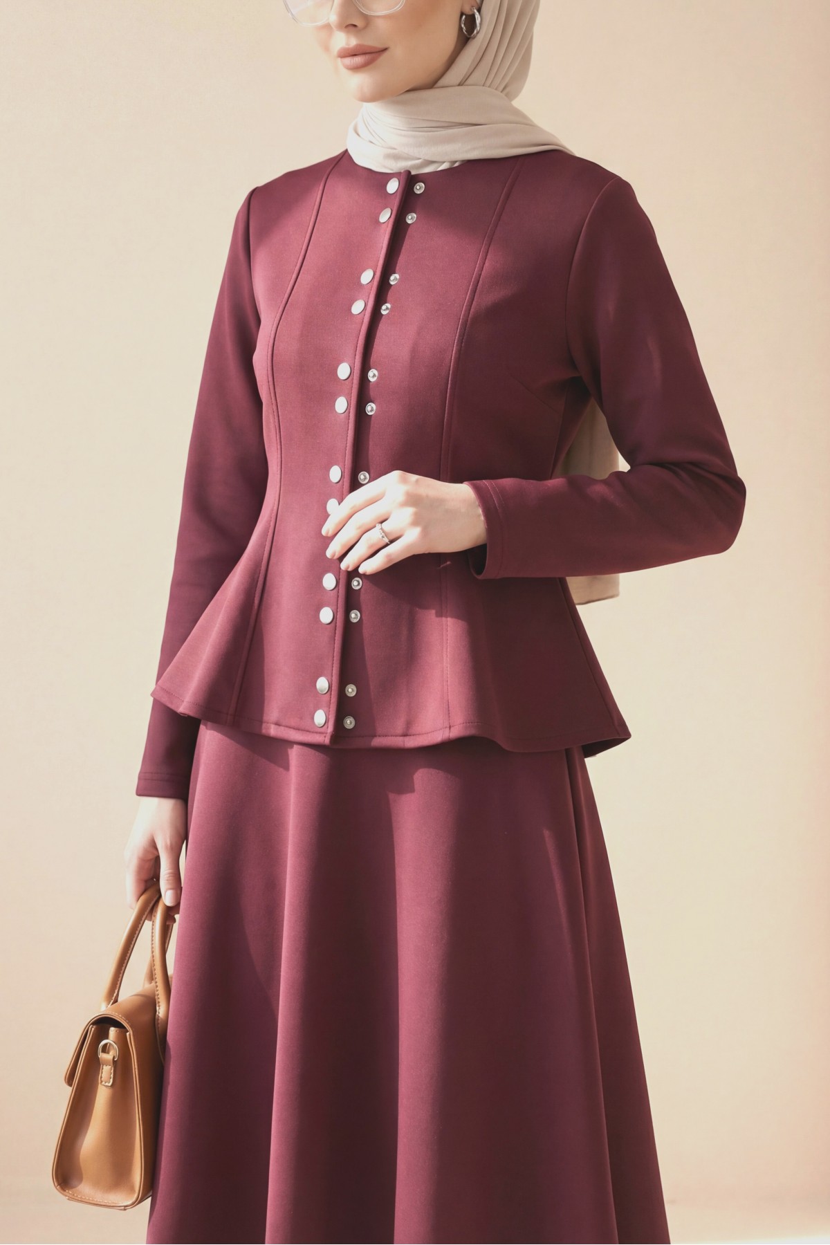 Önü Çift Çıtçıtlı Beli Volanlı Etekli Scuba Takım -Bordo