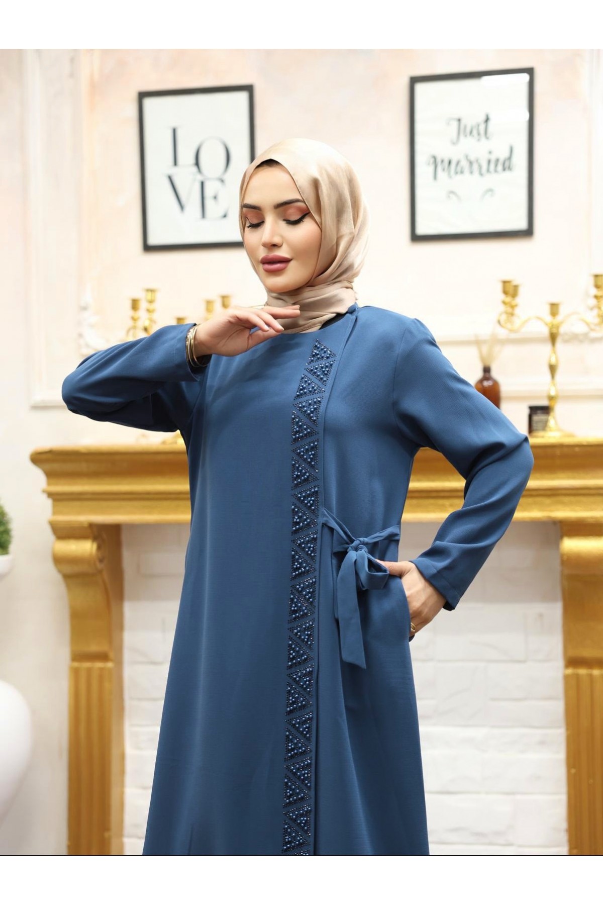 Önü Taş Detaylı Çift Kat Yandan Bağlamalı Ferace  -Petrol