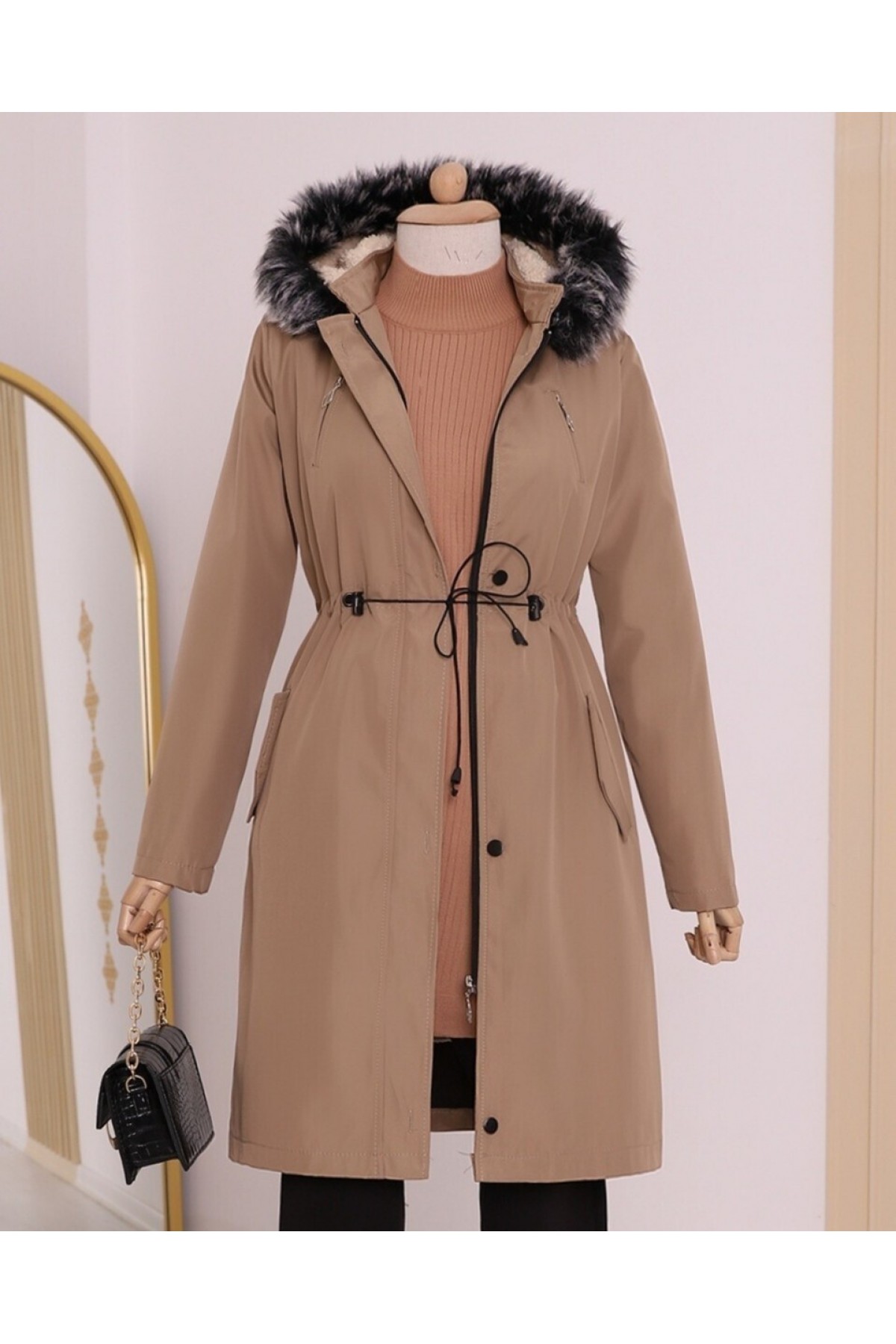 Çıkma Kapşonlu Tünel Bağcıklı Kısa Kaban  -Açık Vizon