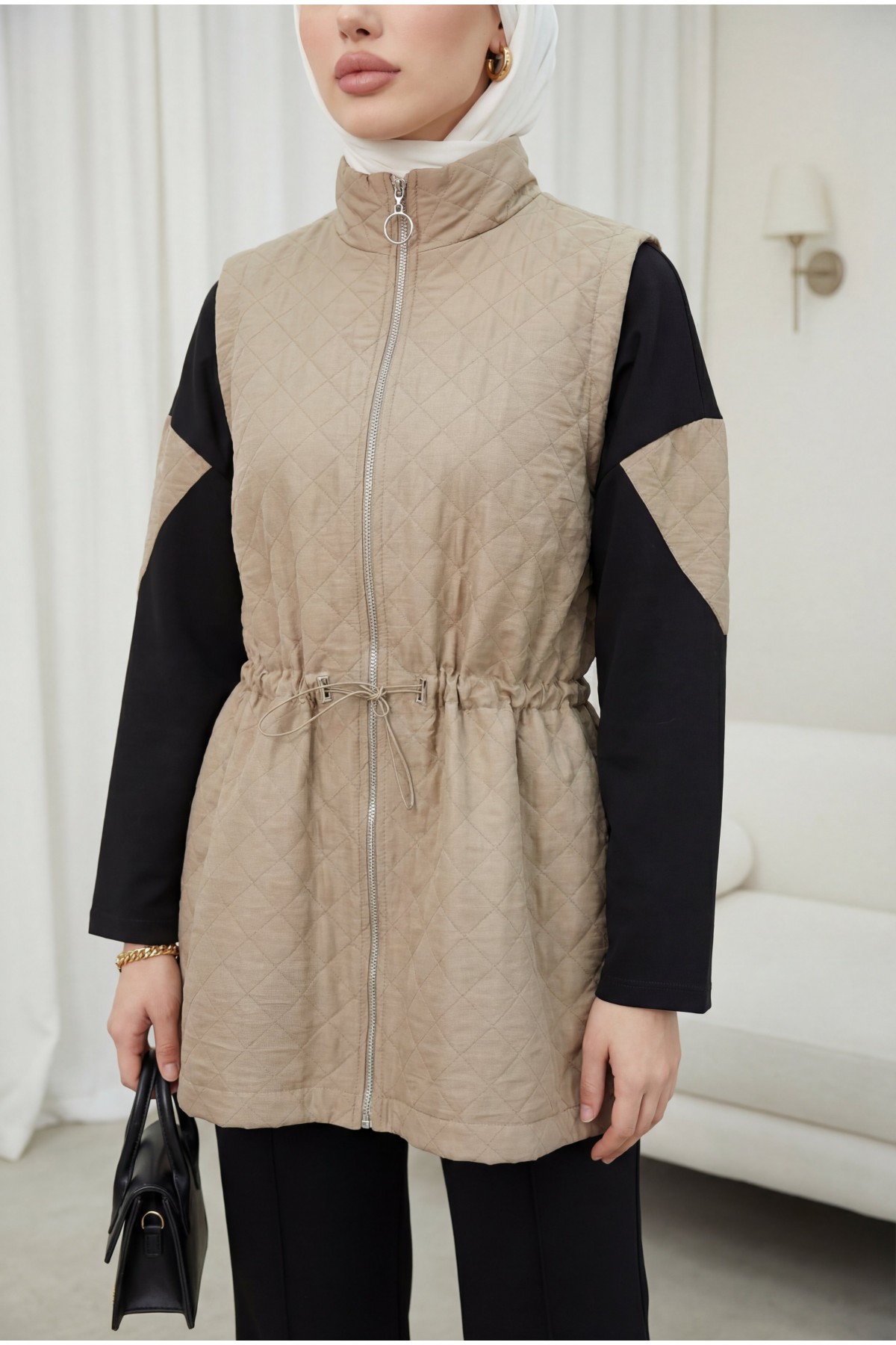 Kapitone Yelekli Çimalı Pantolonlu Üçlü Penye Takım  -Vizon