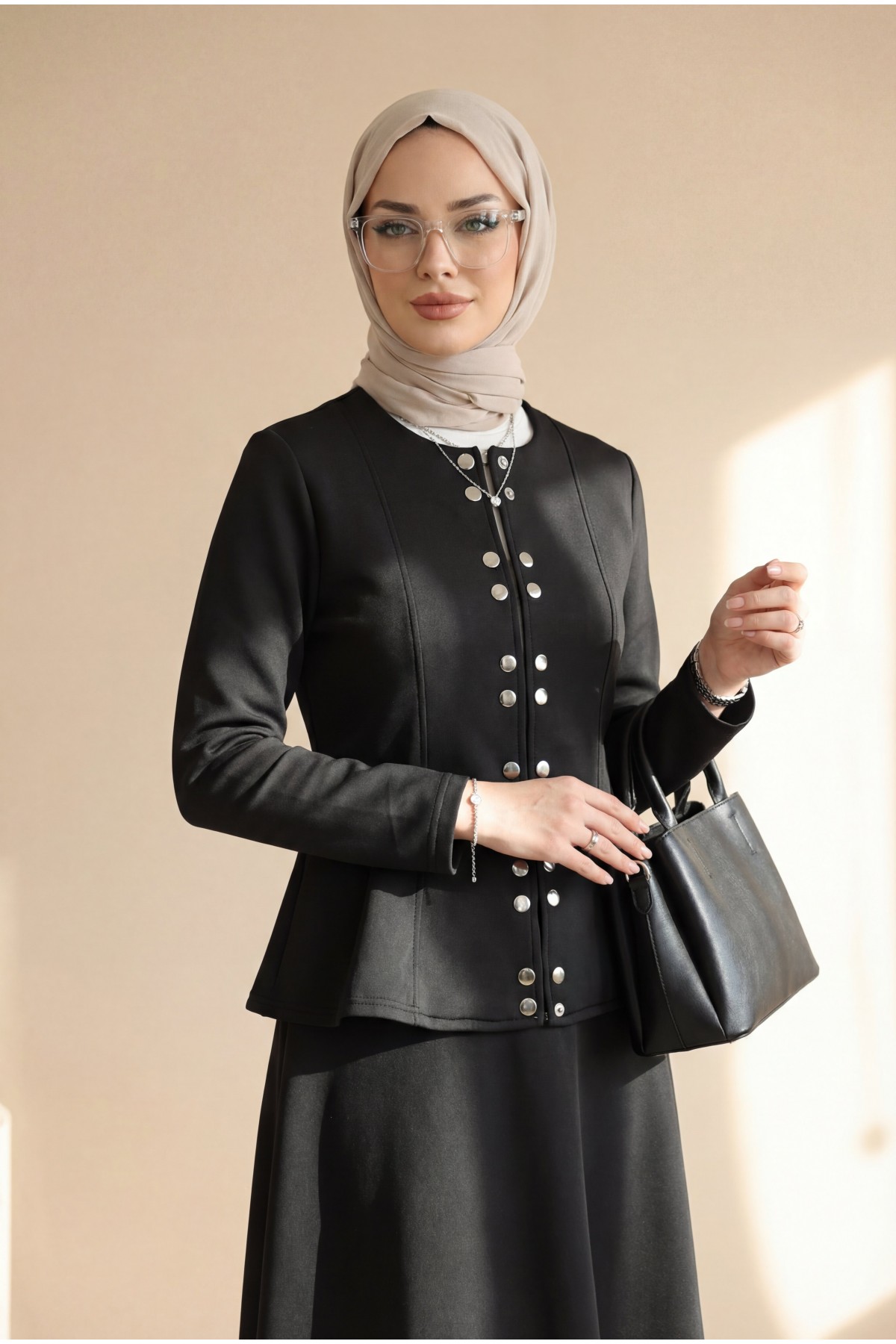 Önü Çift Çıtçıtlı Beli Volanlı Etekli Scuba Takım -Siyah