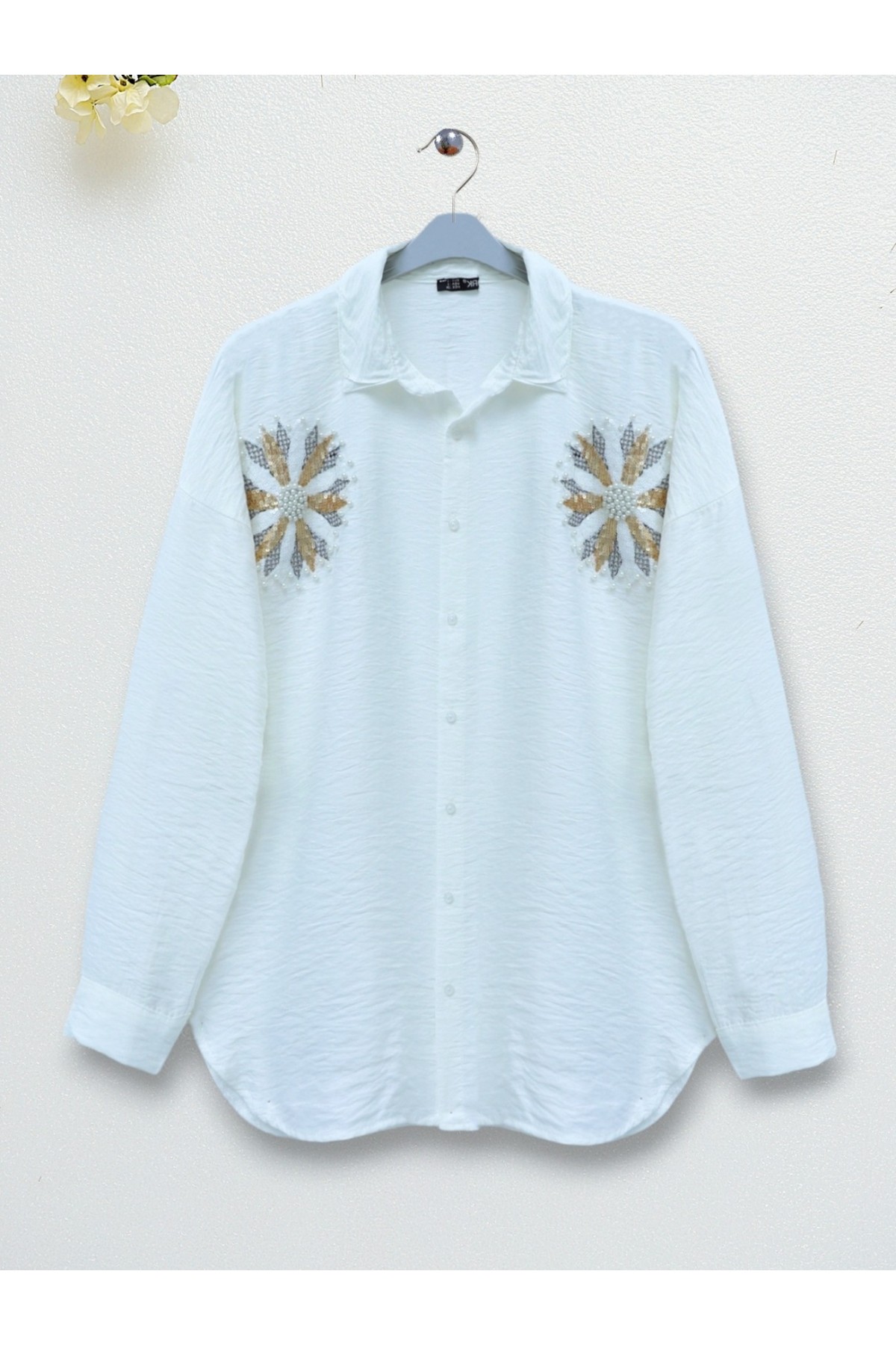 Pullu Güneş Nakışlı Gömlek -Ekru