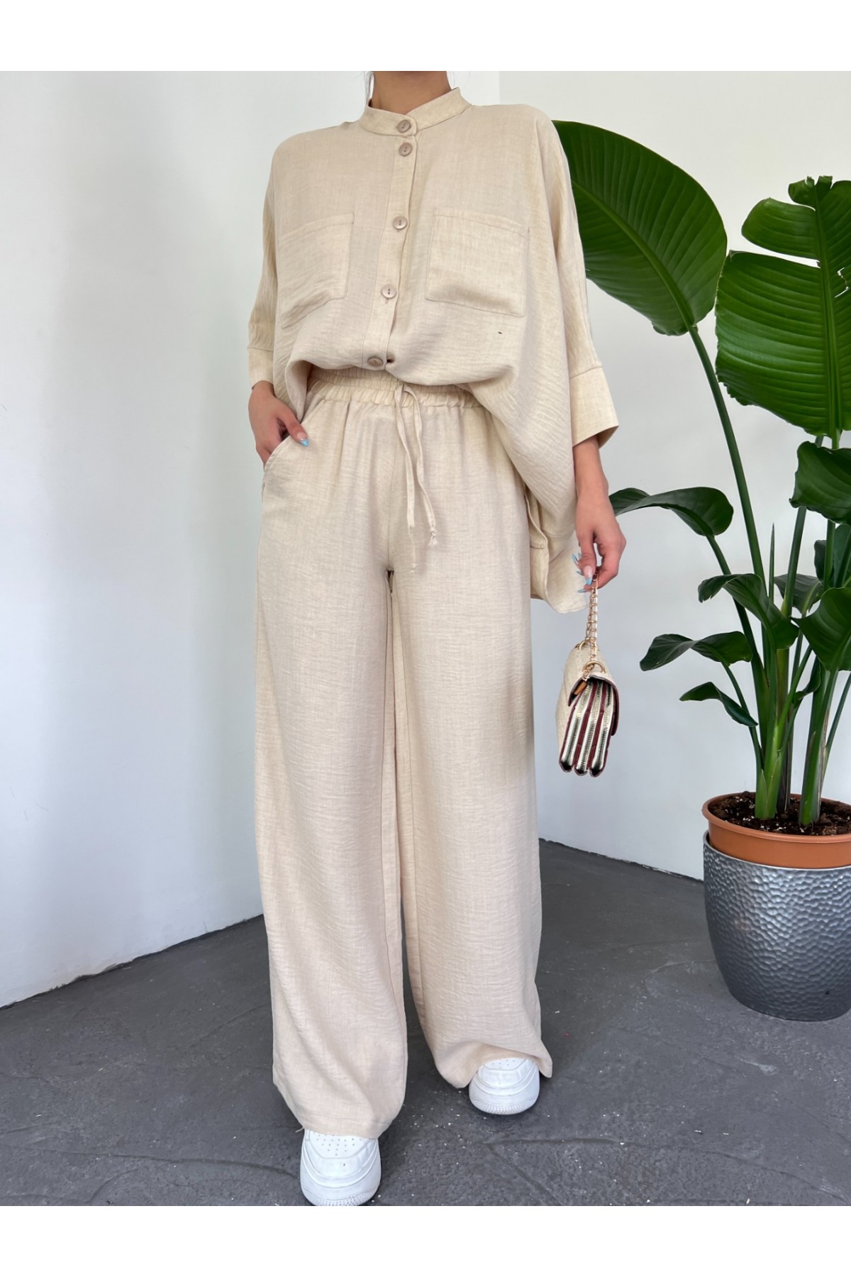 Çift Cepli Yarım Yarasa Kol Salaş Gömlek Takım -Bej