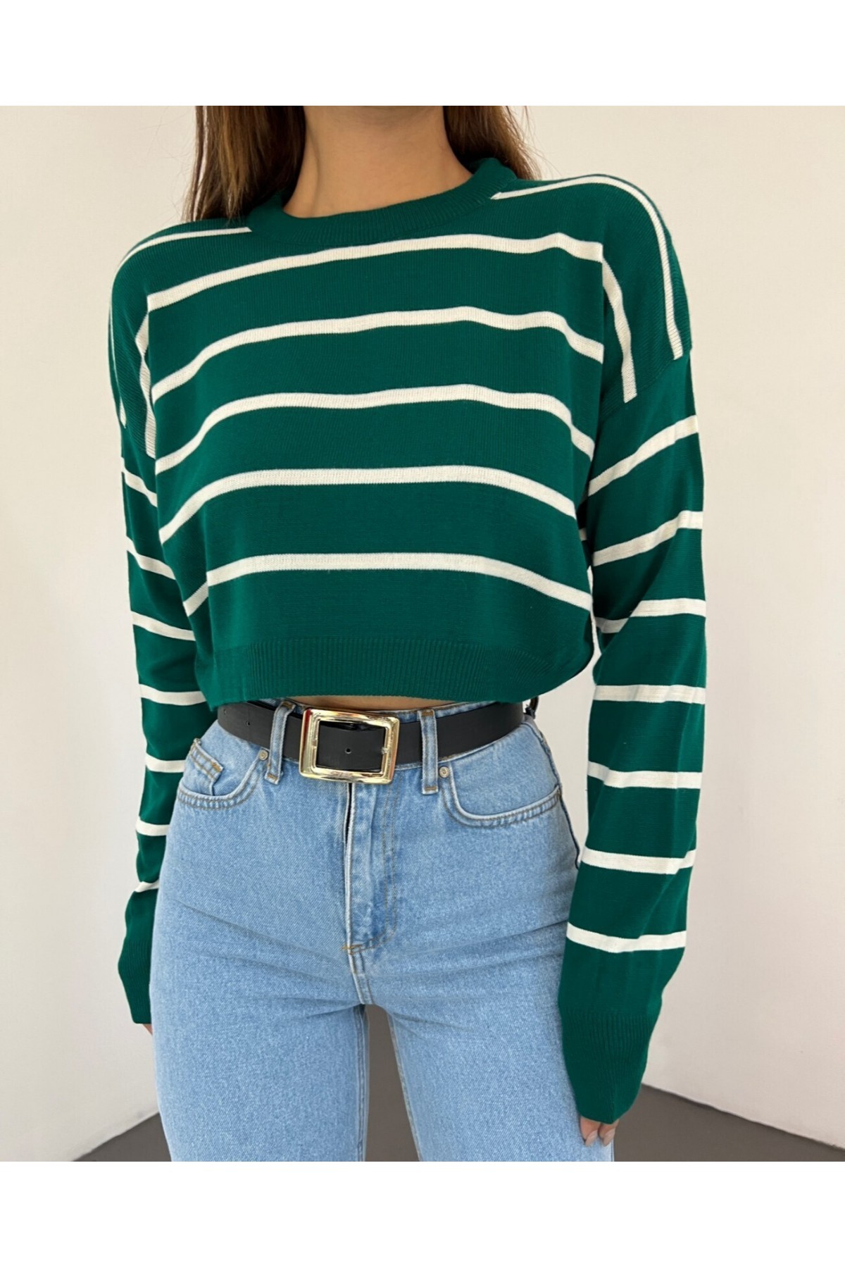 İnce Çizgili Crop Triko Kazak -Zümrüt