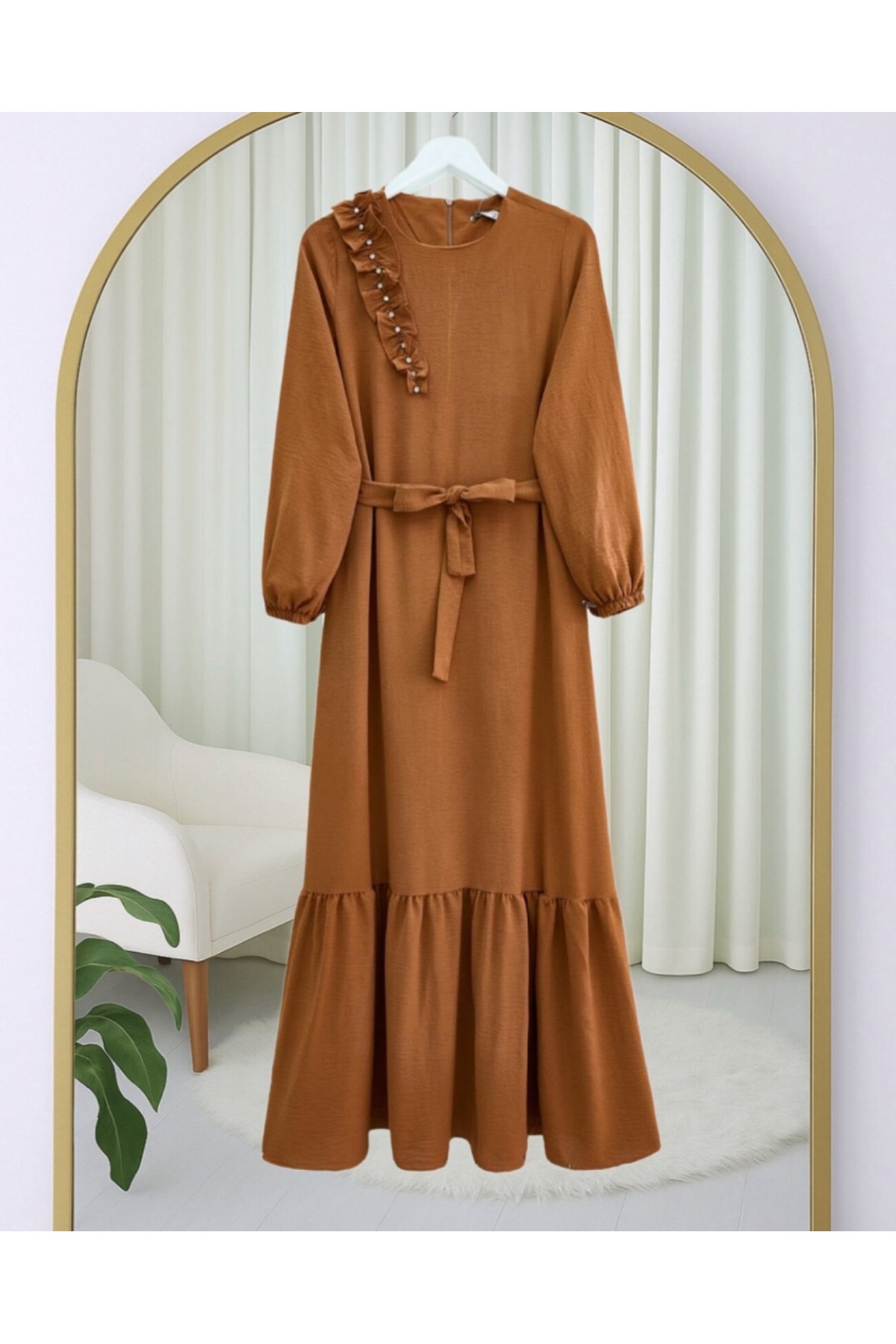 Fırfır Taş Detaylı Parça Eteklii Kemerli Ayrobin Elbise -Taba