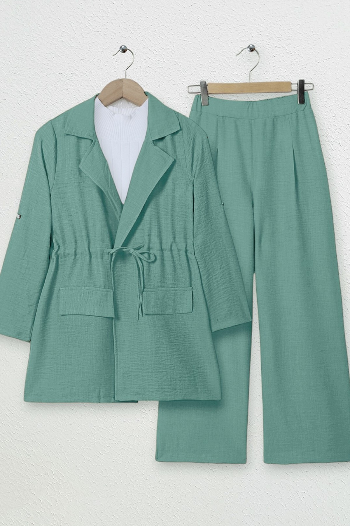 Kapaklı Tünel Köprülü Ceketli Keten Takım   -Mint