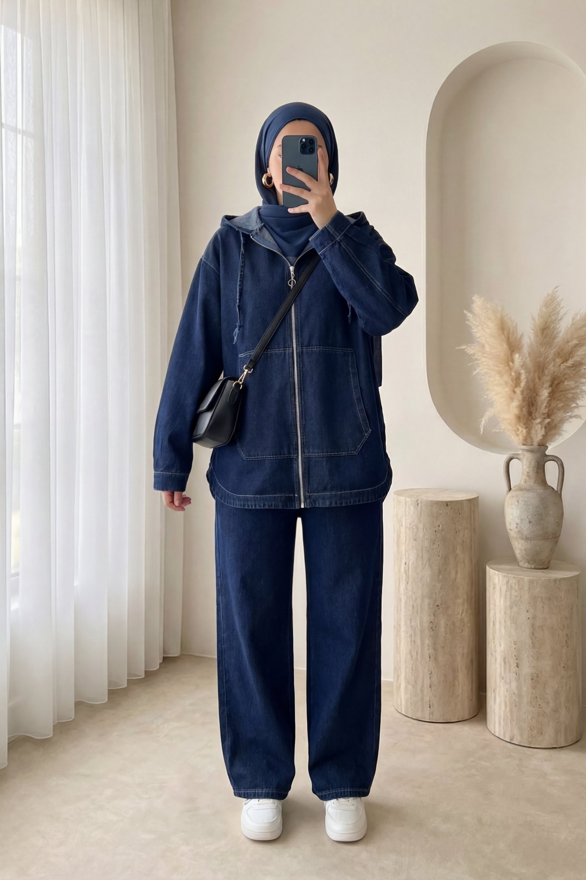 Kapşonlu Kanguru Cepli Oval Kesim Pantolonlu Kot Takım  -İndigo