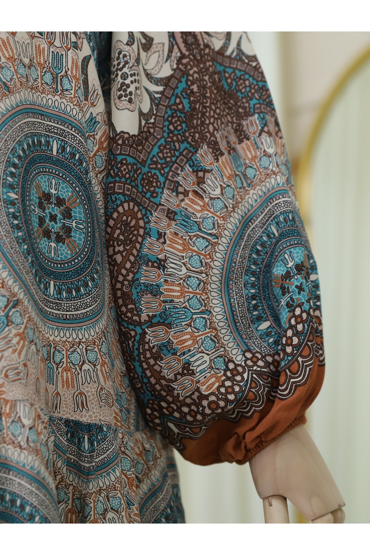 Dik Yaka Yarım Düğmeli Parçalı Elbise  -Açık Kahve