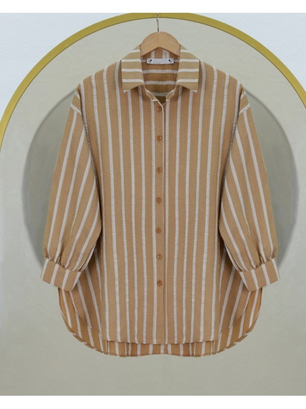 Boydan Düğmeli Arkası Uzun Çizgili Gömlek -Vizon