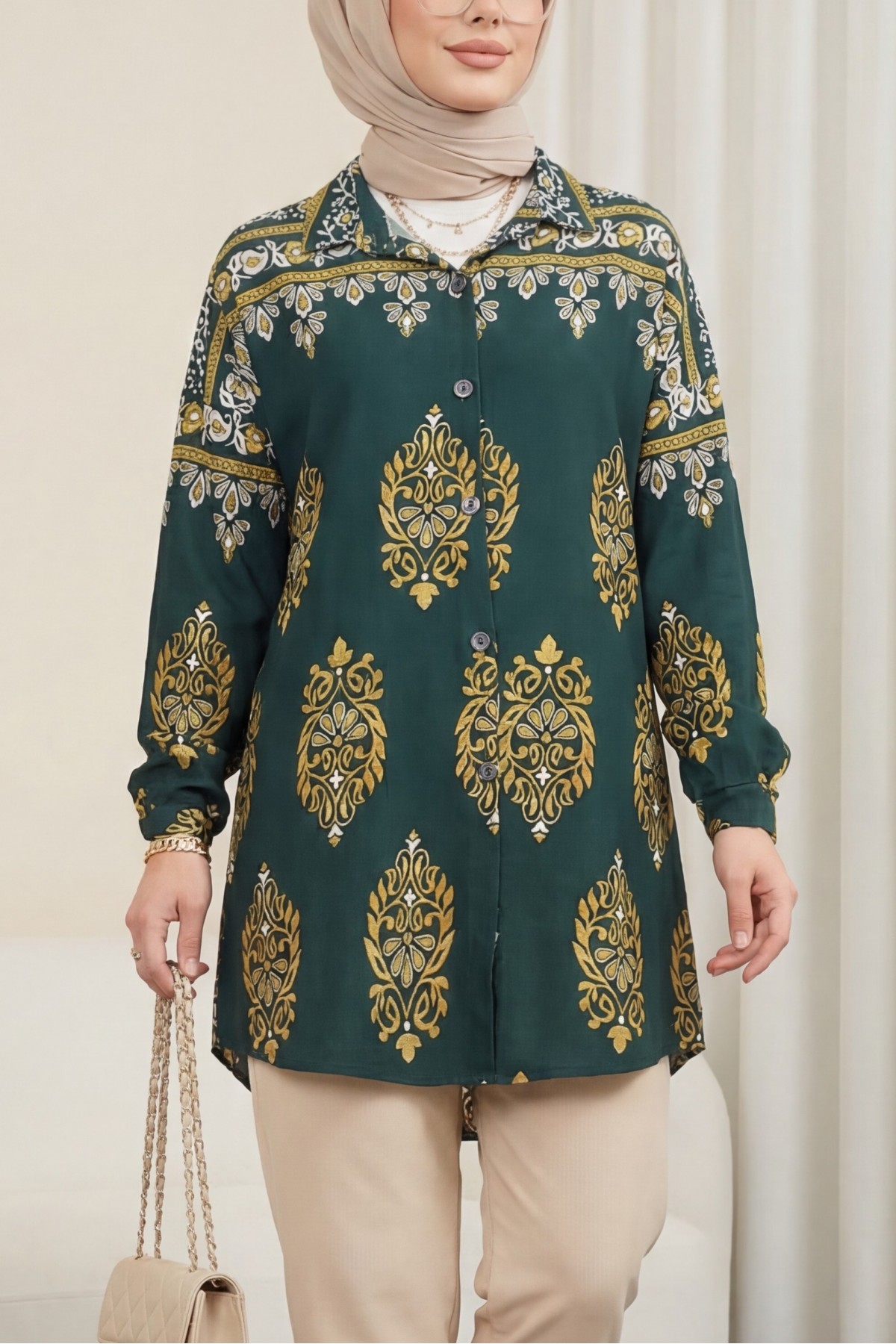 Oval Kesim Boydan Düğmeli Viskon Tunik -Zümrüt