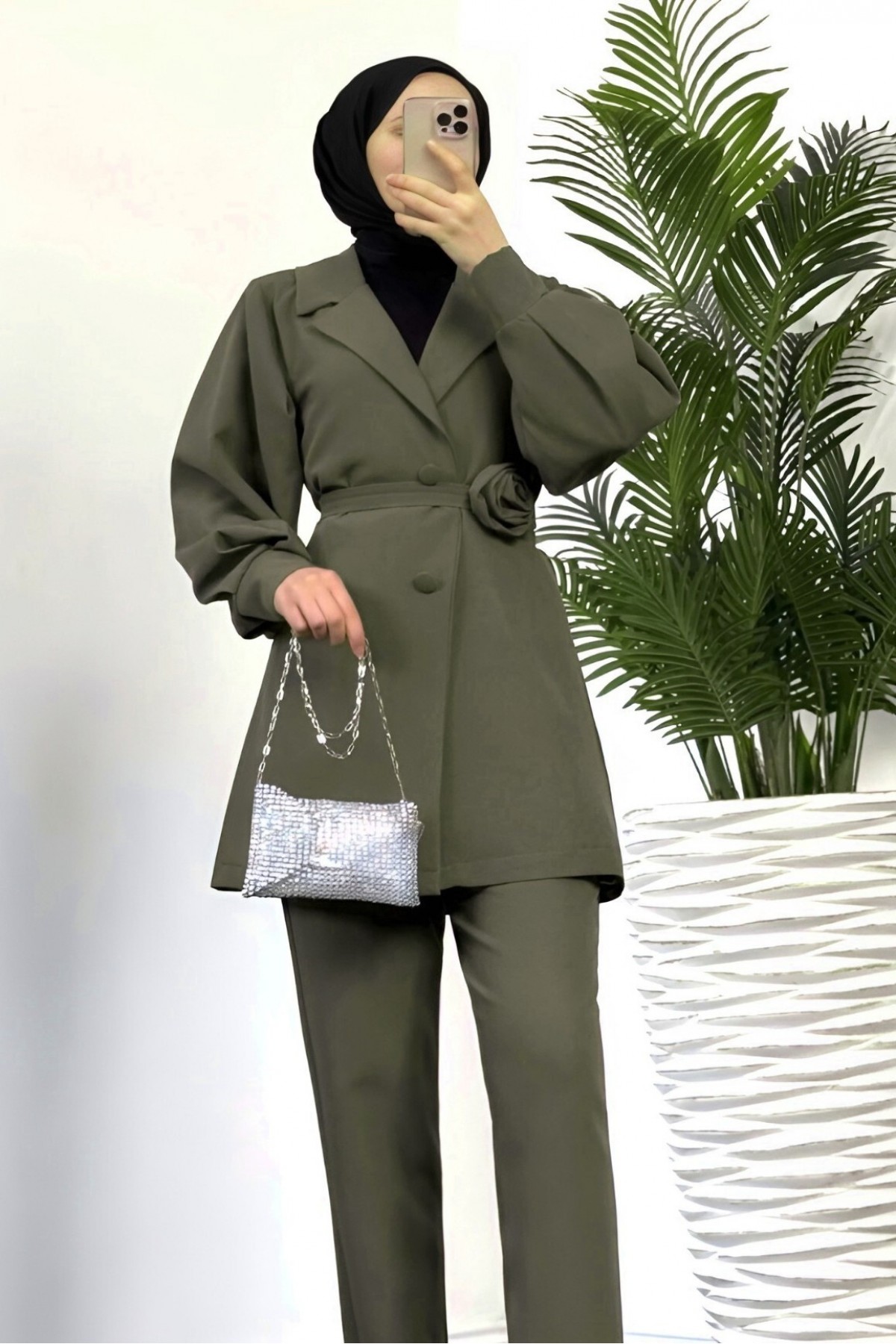 Kemeri Gül Detaylı Kruvaze Yaka Ceket Pantolon Takım  -Haki