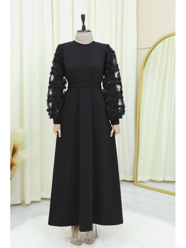 Kabartma Çiçekli Tül Kollu Kemerli Elbise -Siyah