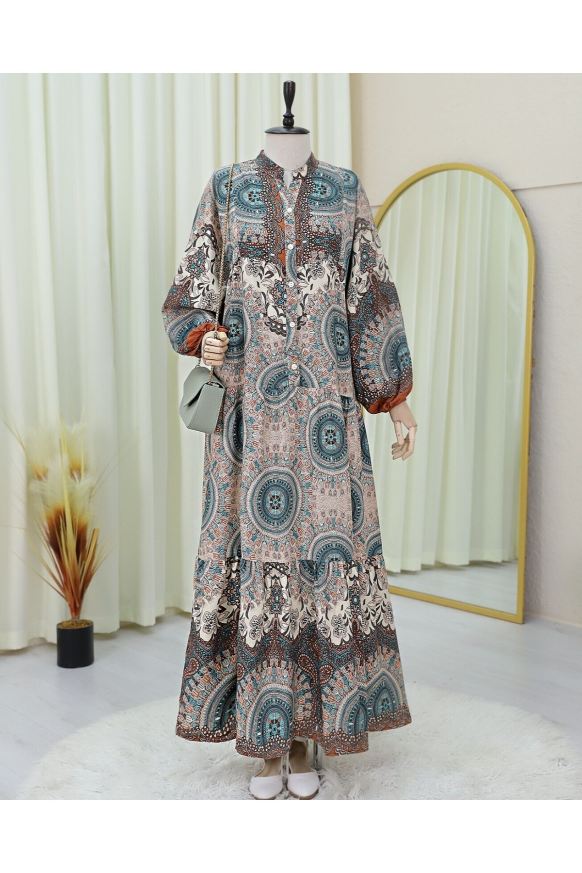 Dik Yaka Yarım Düğmeli Parçalı Elbise  -Açık Kahve