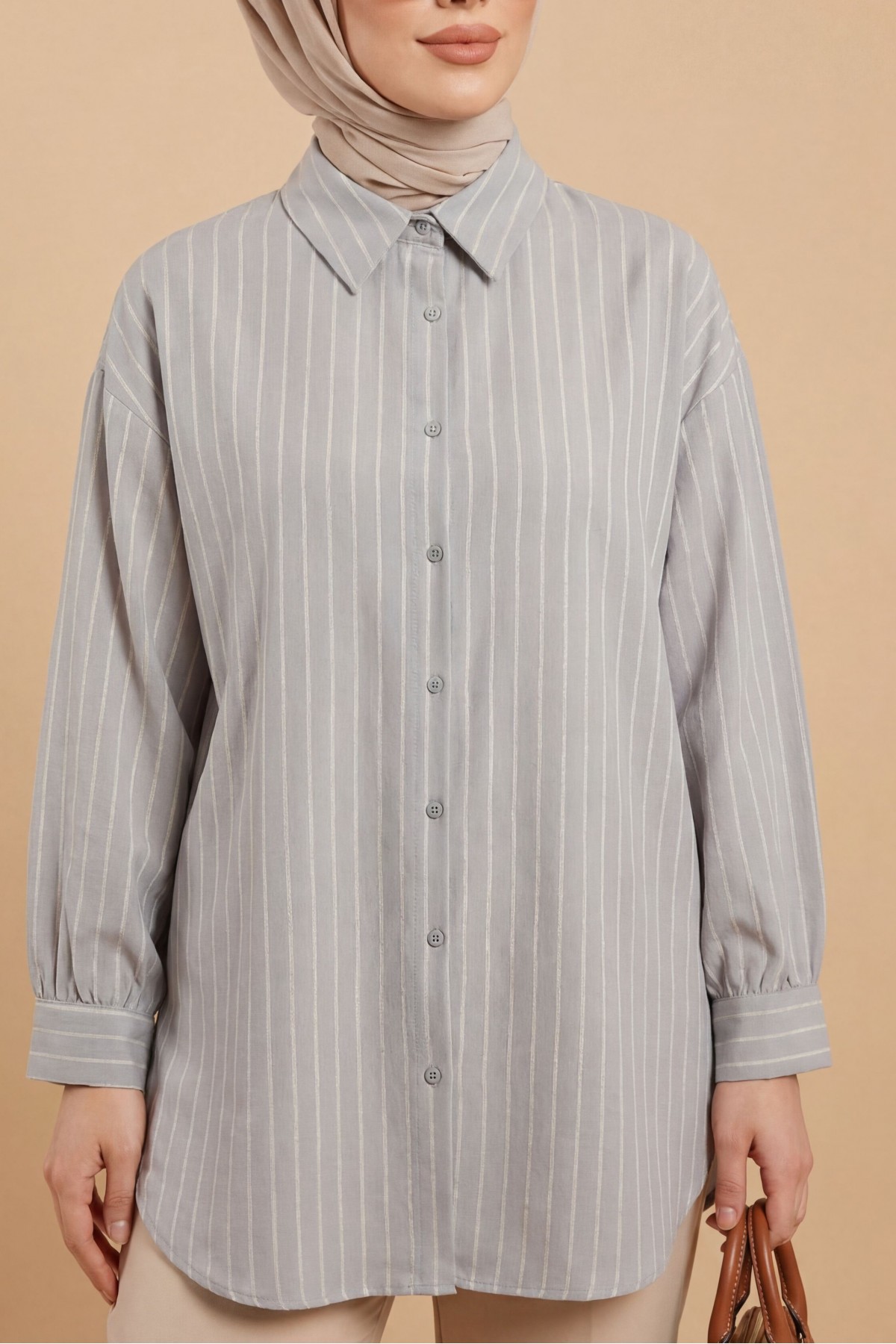 Çizgili Yırtmaçlı Salaş Linda Gömlek -Açık Gri