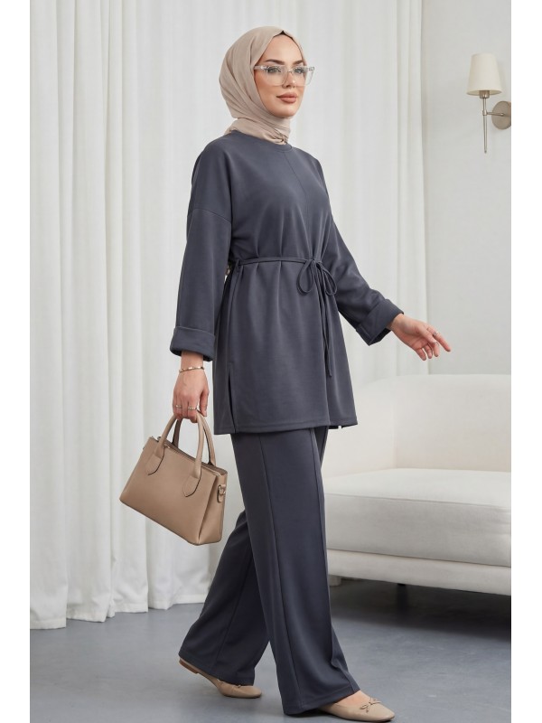 Yırtmaçlı Beli Bağcıklı Kolu Katlamalı Pantolonlu Oyşo Takım  -Füme