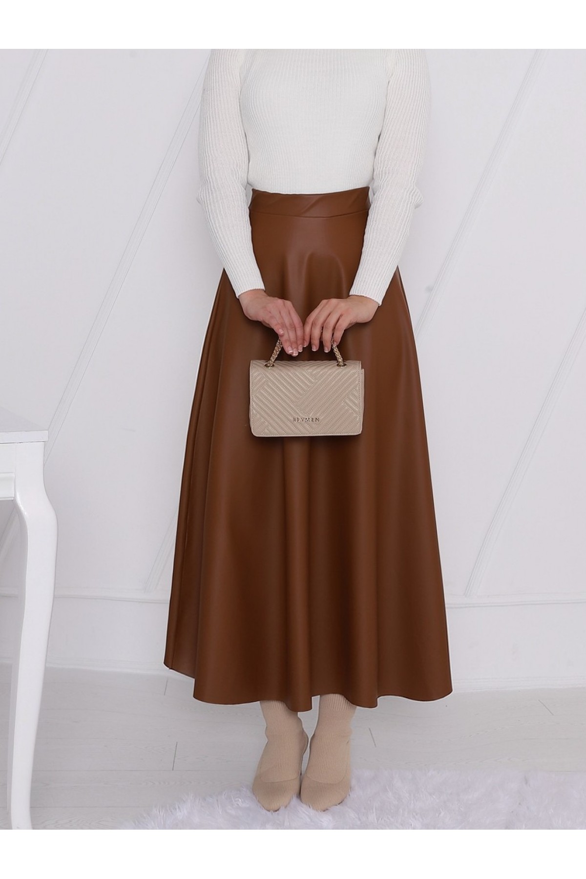 Beli Lastikli Düz Deri Etek (1962) -Taba