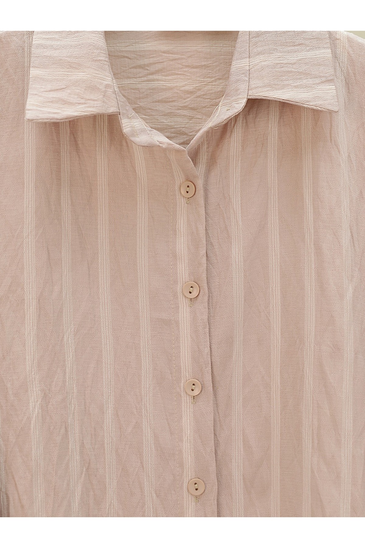 Boydan Düğmeli Arkası Uzun Çizgili Gömlek -Taş