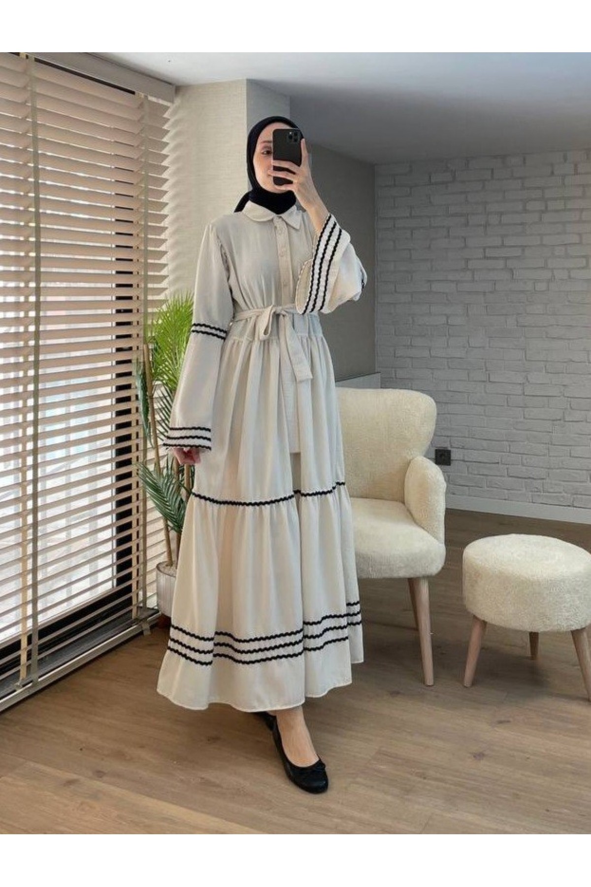 Kolları Ve Eteği Süzene Işlemeli Parçalı Elbise -Taş