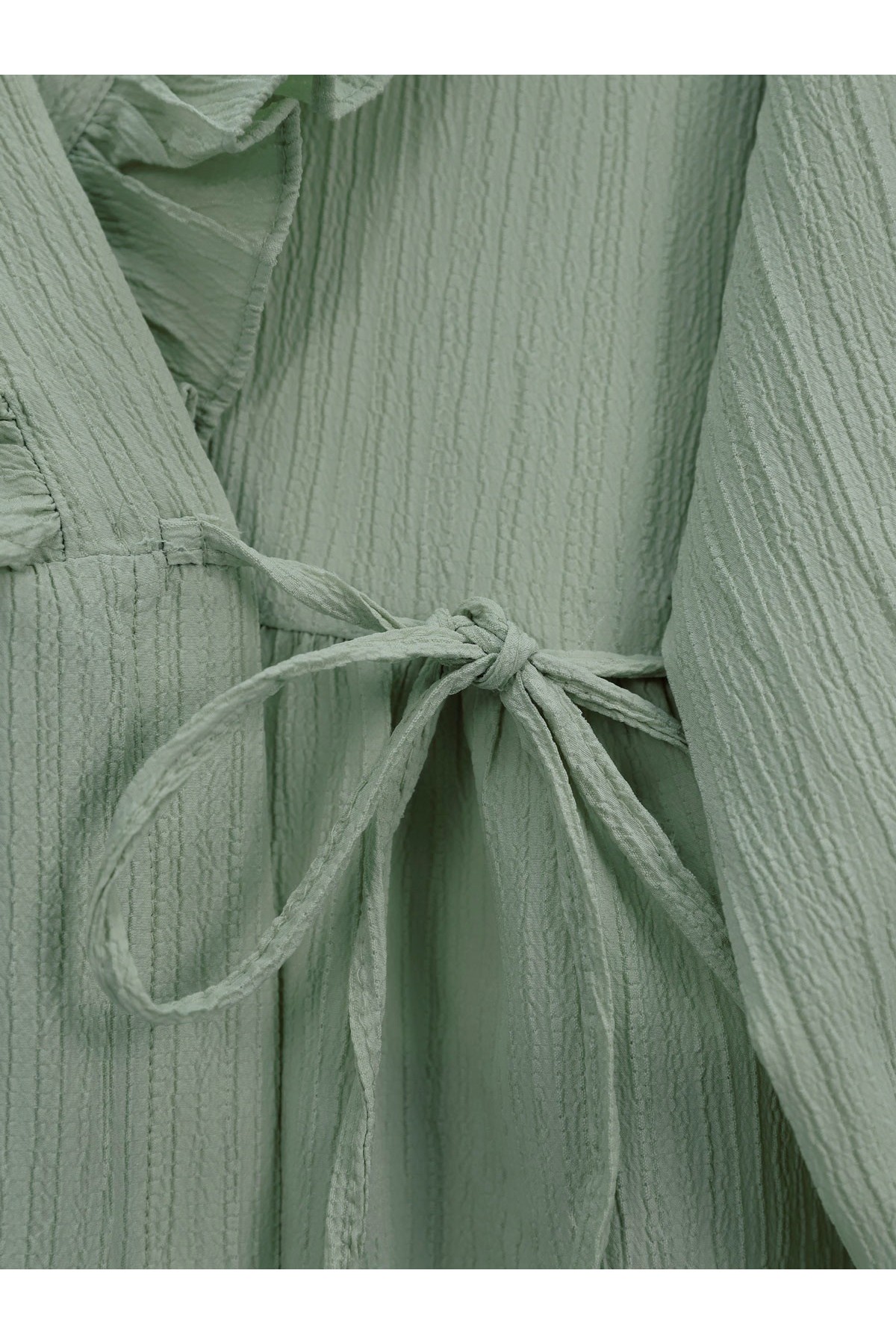 Önü Fırfırlı Bağlamalı Krinkıl Kimono -Mint
