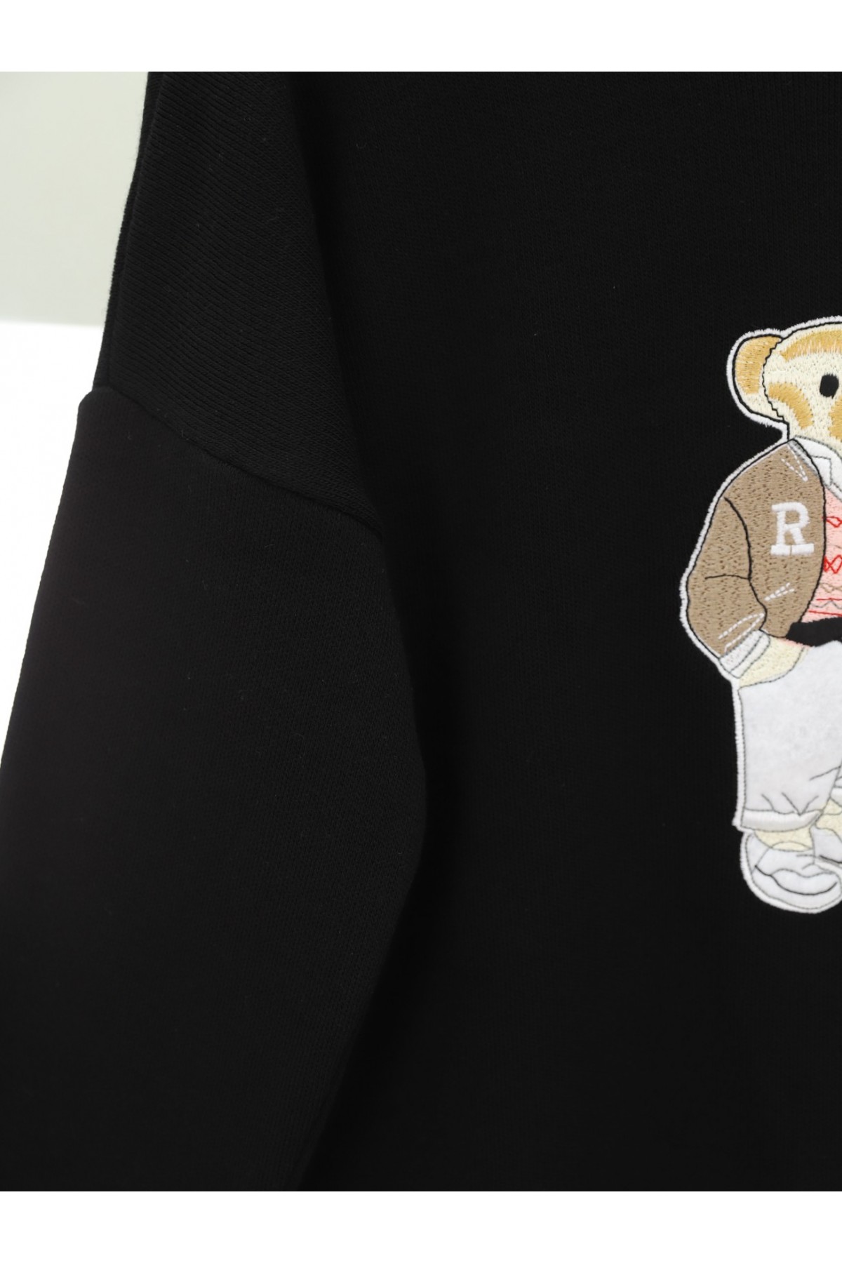 Ayıcık İşlemeli Arkası Uzun Triko Kazak -Siyah