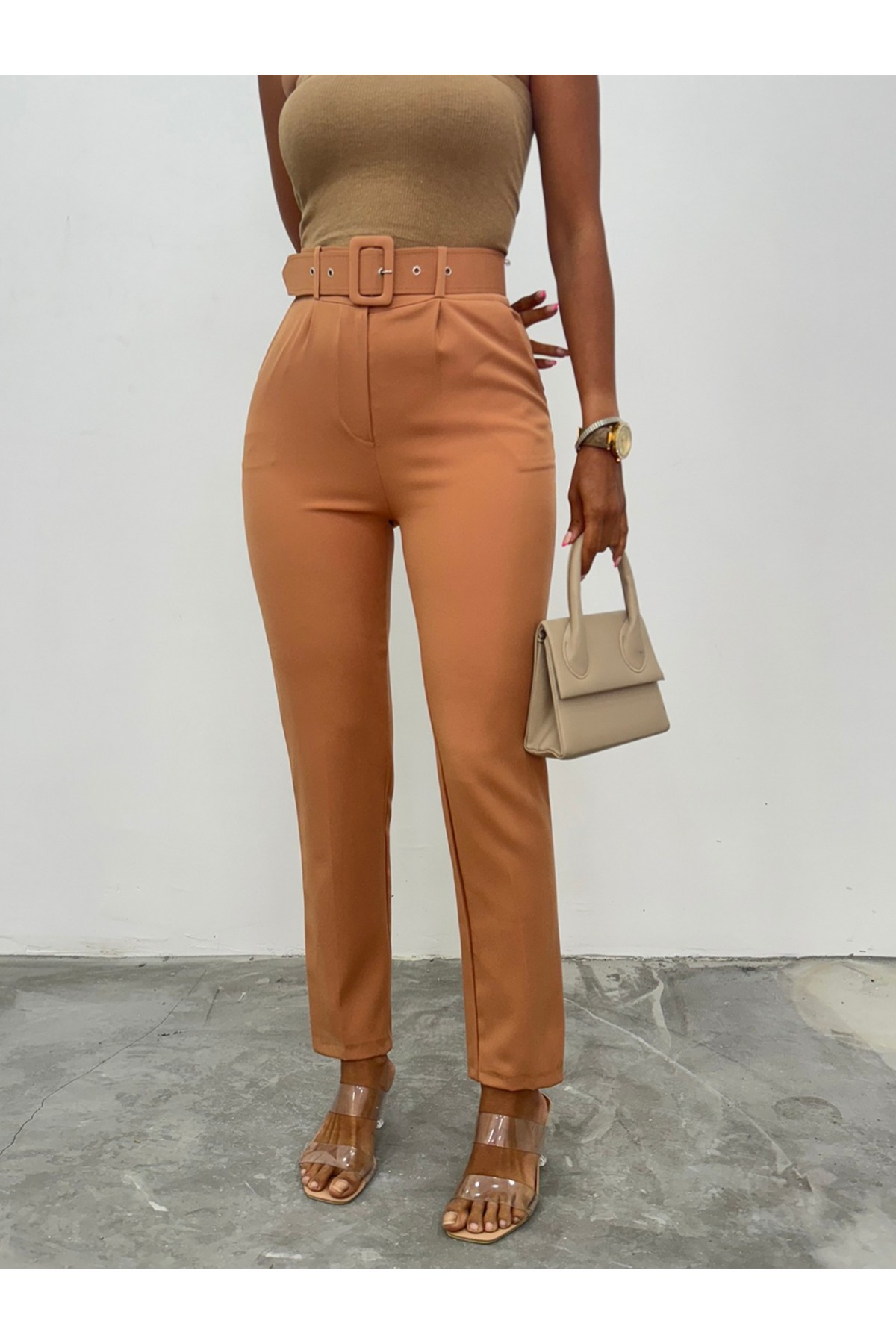 Kalın Kemerli Kumaş Pantalon    -Tarçın