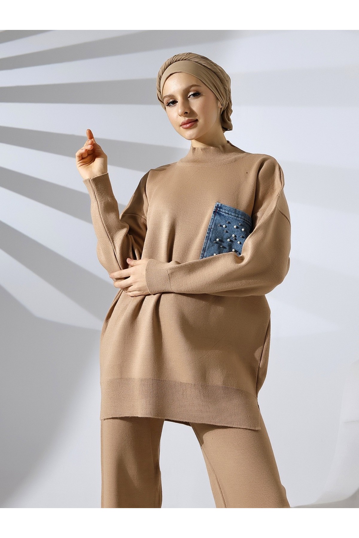Tek Cepli İncili Triko Takım -Vizon