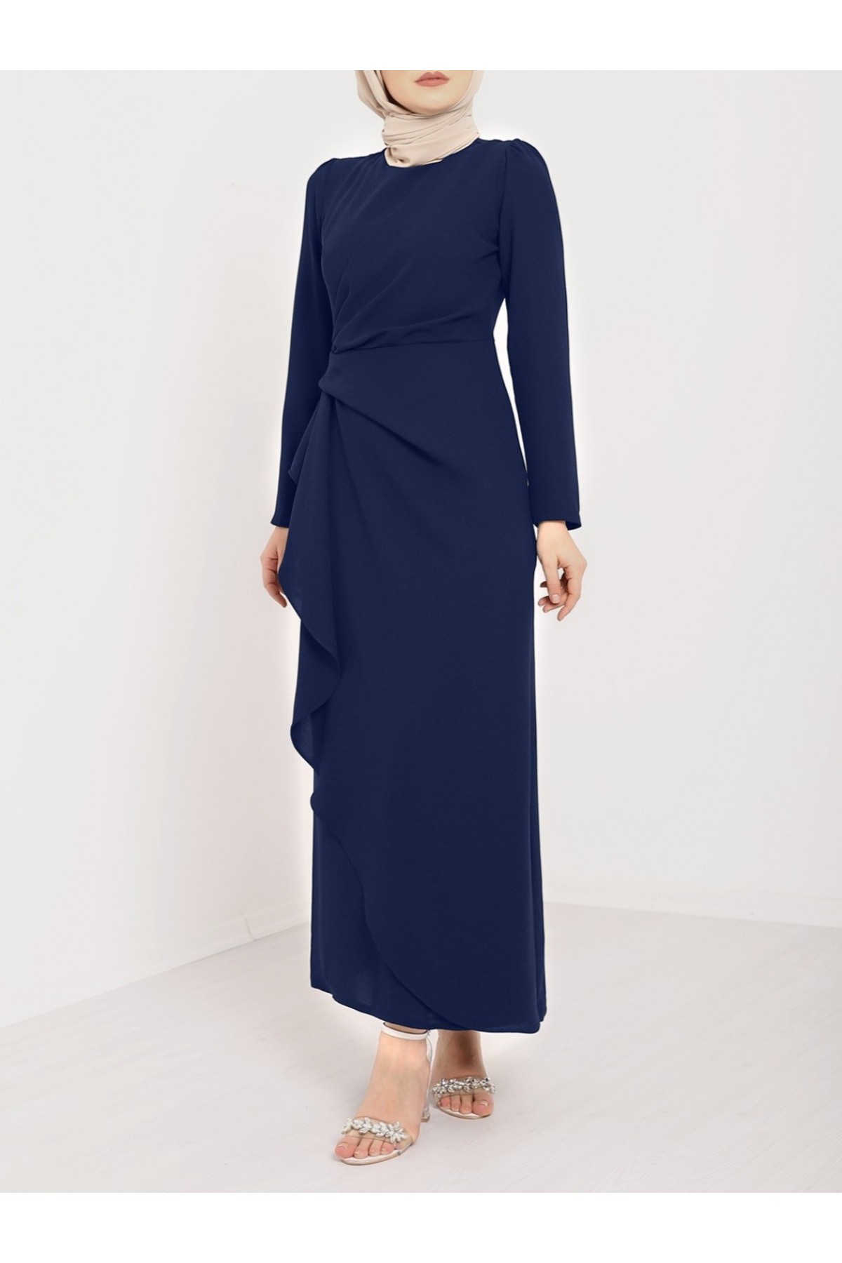 Önü Allerli Eteği Asimetrik Krep Elbise   -Laci