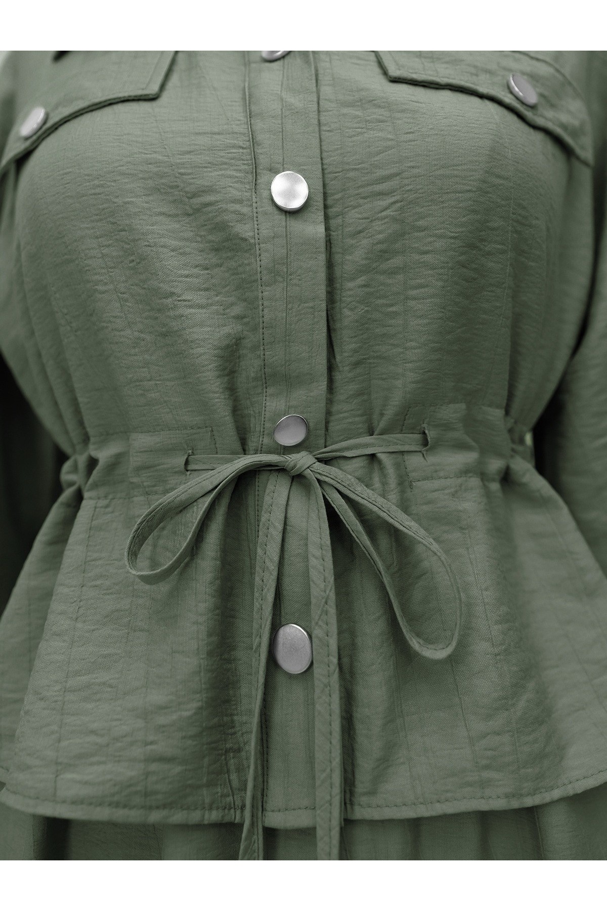 Metal Düğmeli Beli Bağlamalı Gömlek Jile Elbise -Haki