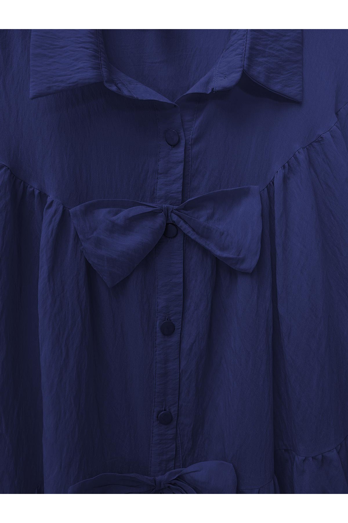 Önü Fiyonk Detaylı Parçalı Gömlek -Laci