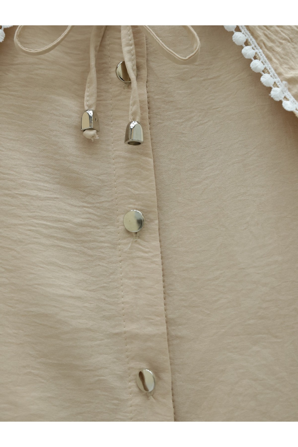 Bebe Yaka Dantelli Kolu Lastikli Gömlek -Vizon