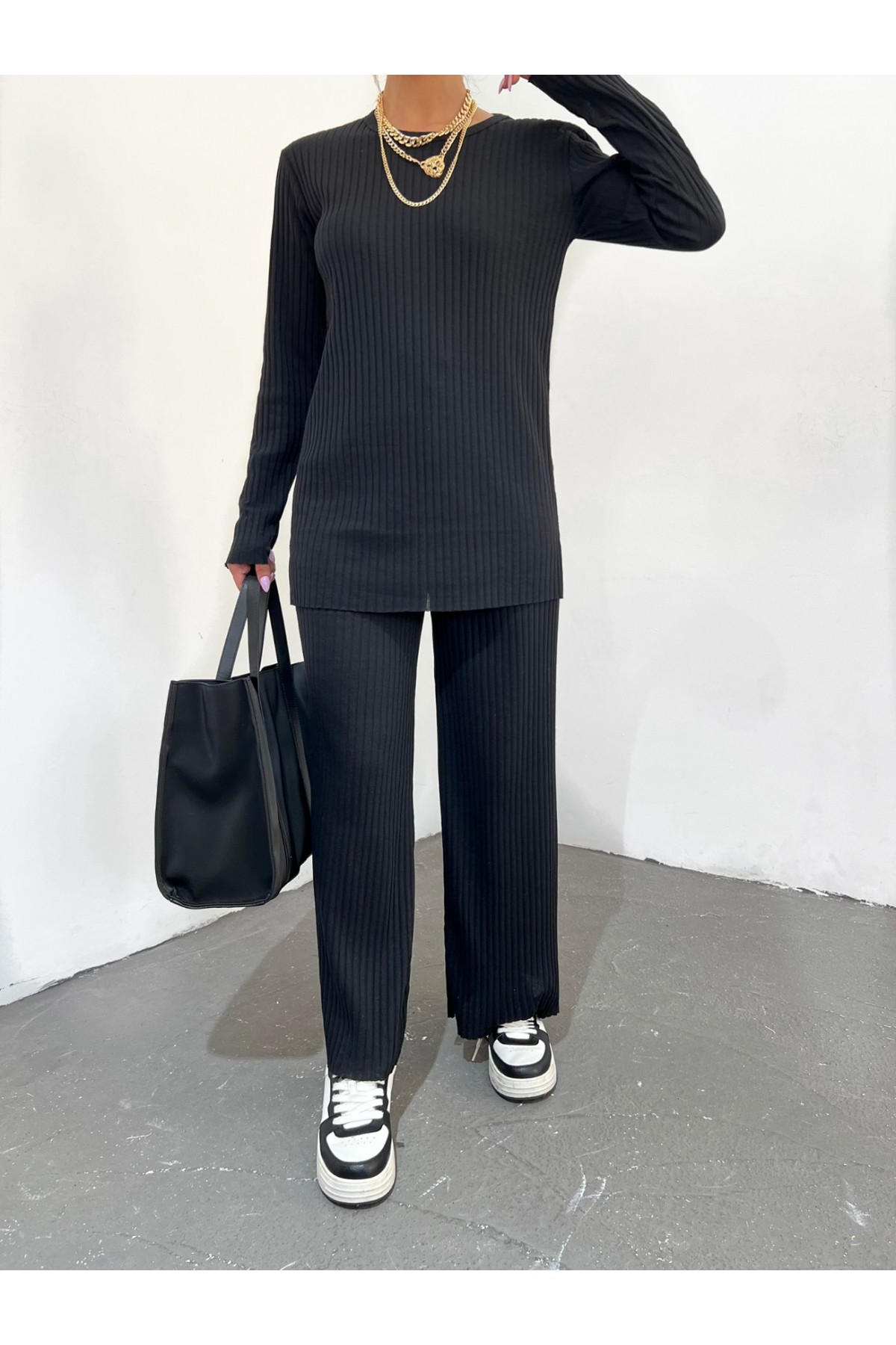 Bisiklet Yaka Kaşkorse Takım -Siyah