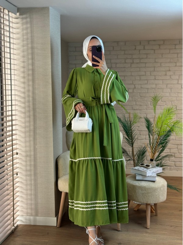 Kolları Ve Eteği Süzene Işlemeli Parçalı Elbise     -Yeşil