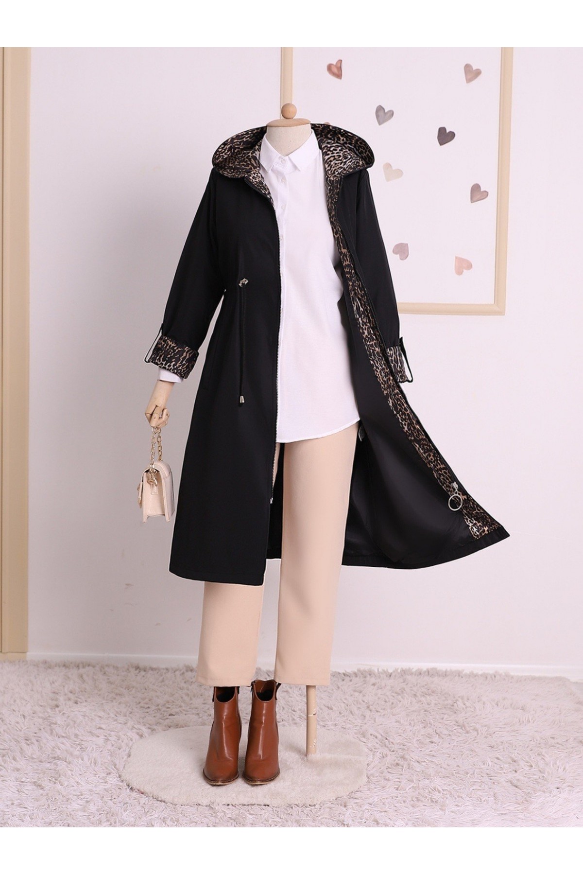 Belden Sıkmalı Kapitone Astarlı Kapşonlu Trençkot  -Genel