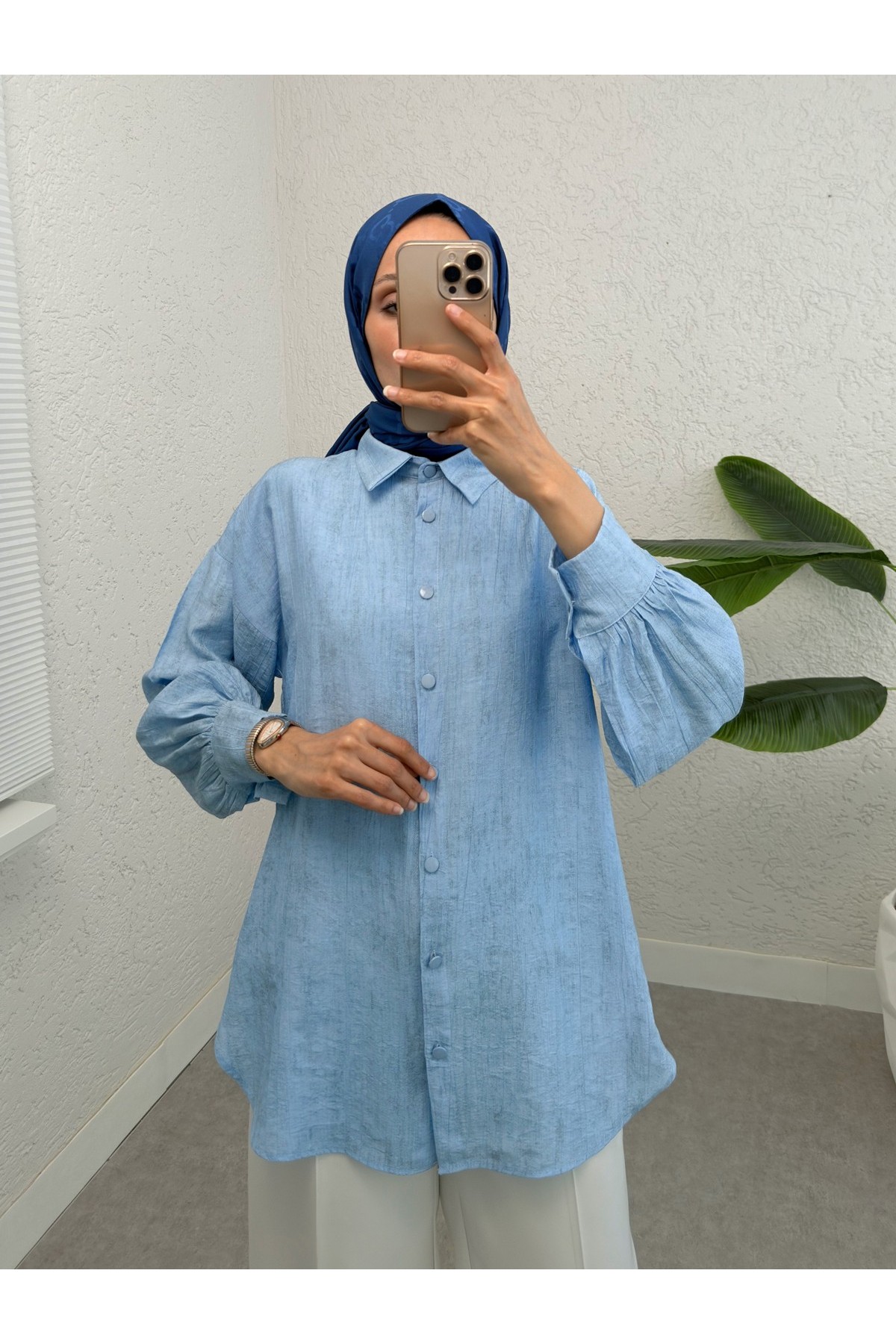 Yırtmaçlı Eteği Oval Kesim Gömlek -Bebe Mavi