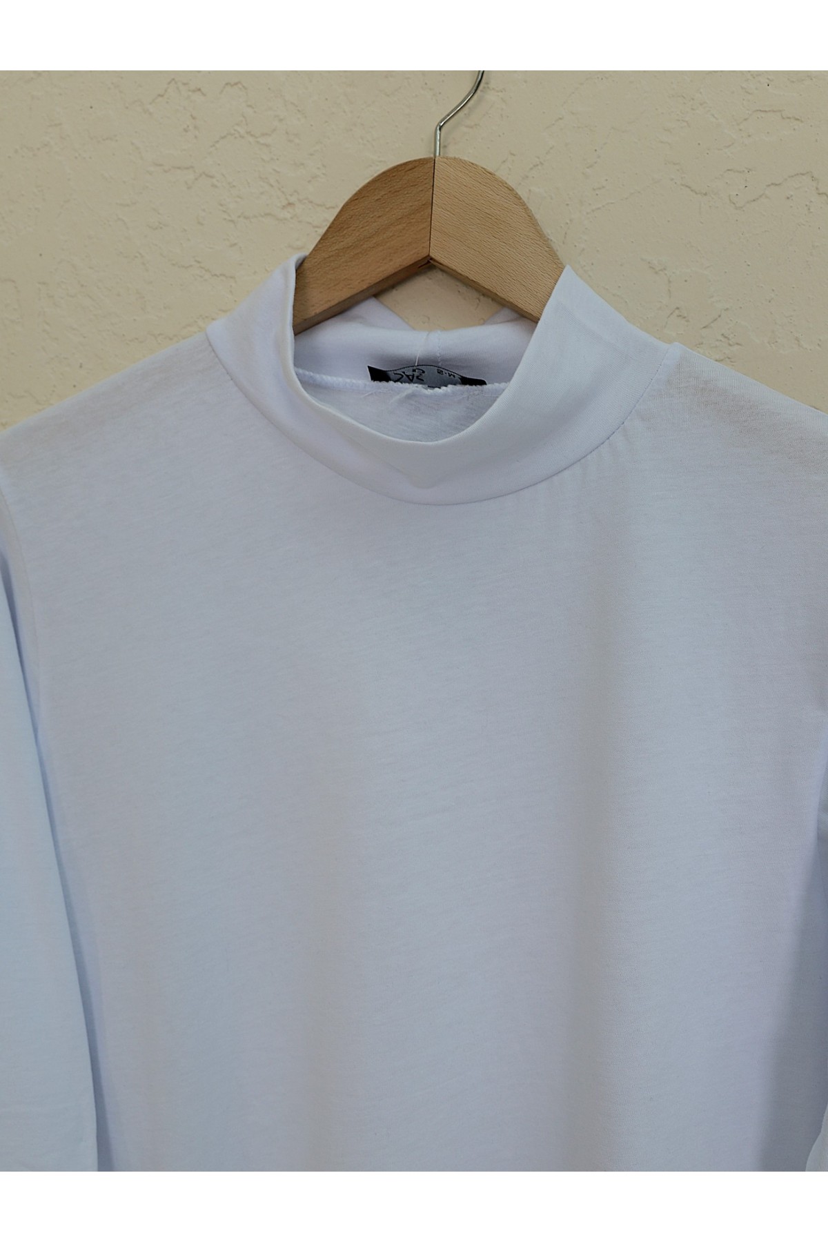 Yarım Boğazlı Uzun Kollu Bluz -Beyaz