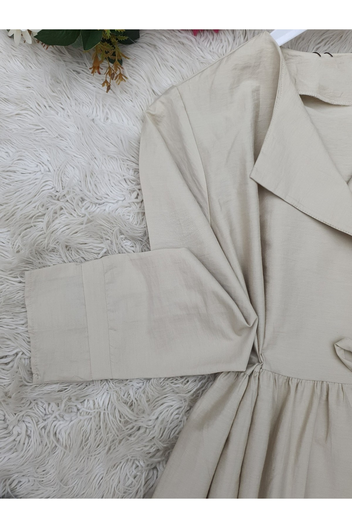 Yan Bağcıklı Kol Manşeti Yırtmaçlı Kimono -Bej