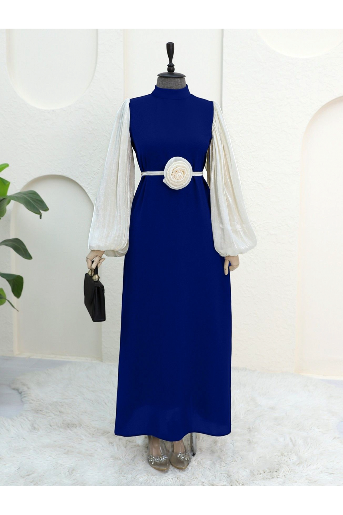 Balon Kol Manşeti Lastikli Güllü Kemerli Elbise  -Saks