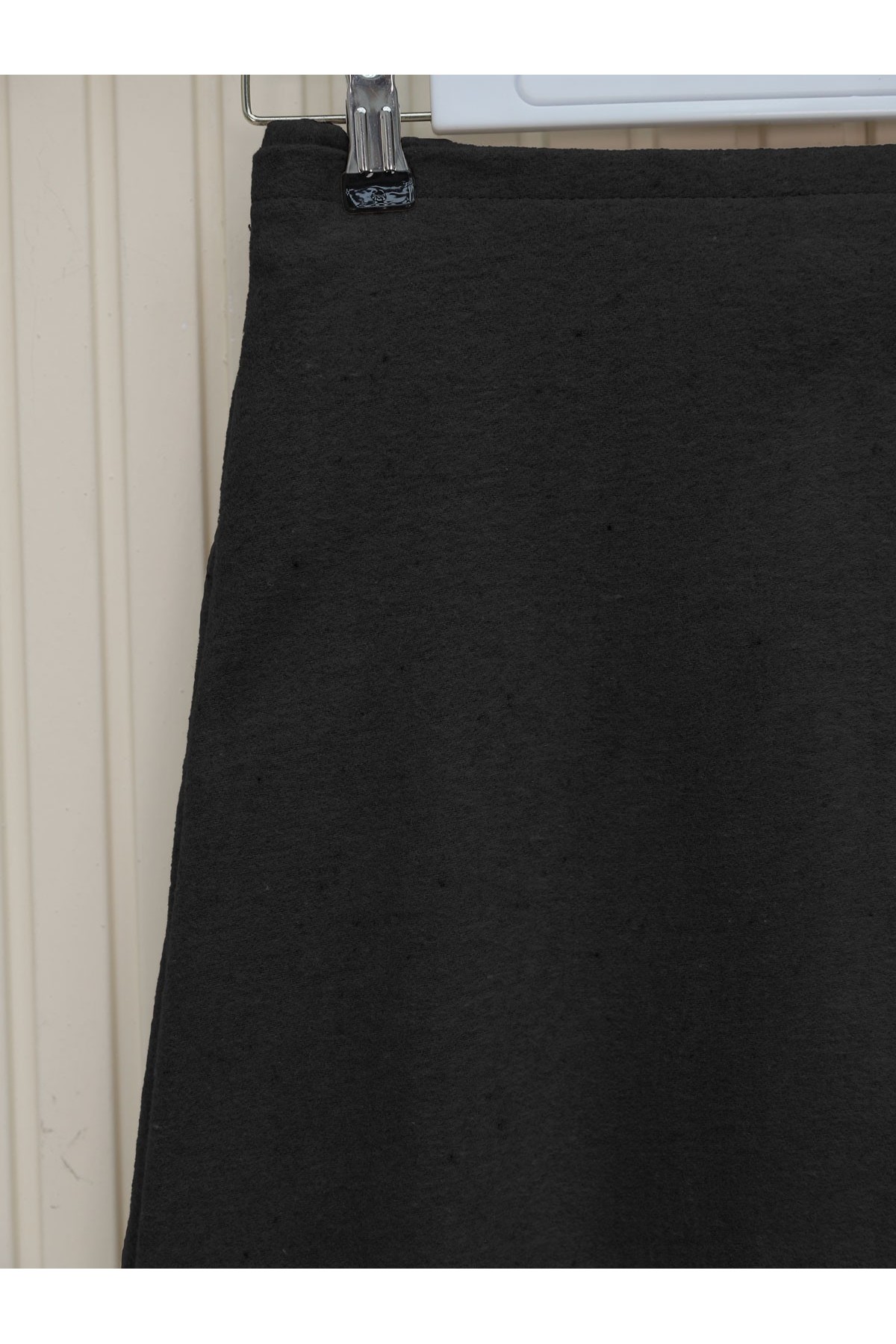 Beli Lastikli İnce Biyeli Kaşe Etek -Siyah