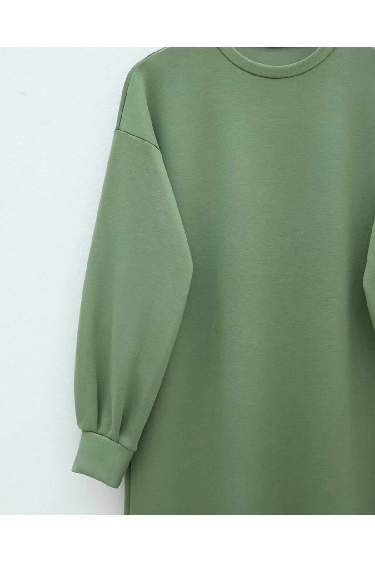 Yuvarlak Yaka Uzun Oysh Elbise -Çağla Y.