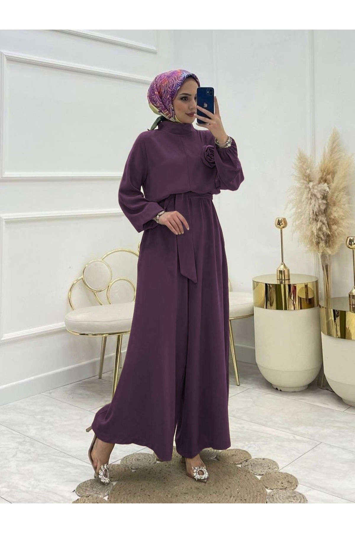 Dik Yaka Kemerli Güllü Tulum -Mor