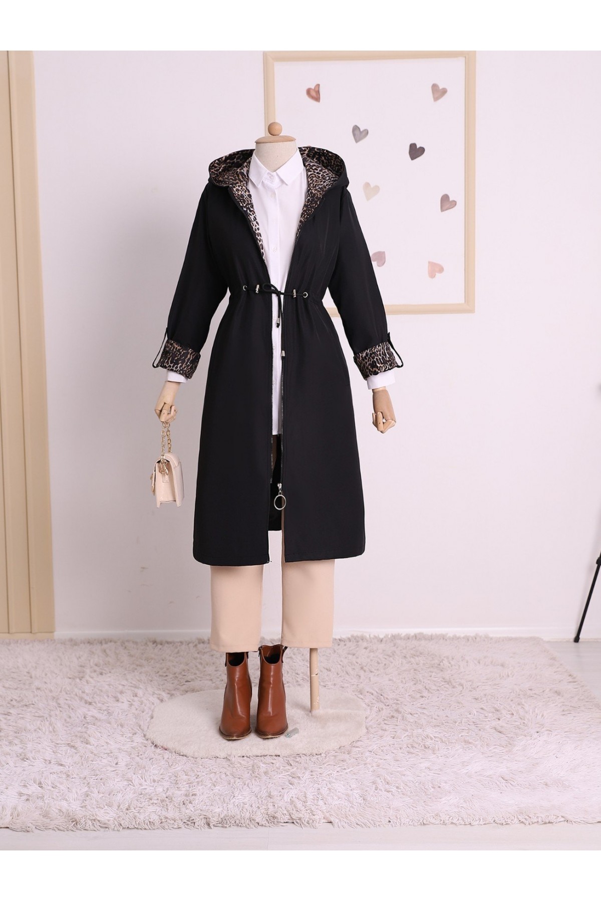 Belden Sıkmalı Kapitone Astarlı Kapşonlu Trençkot  -Genel