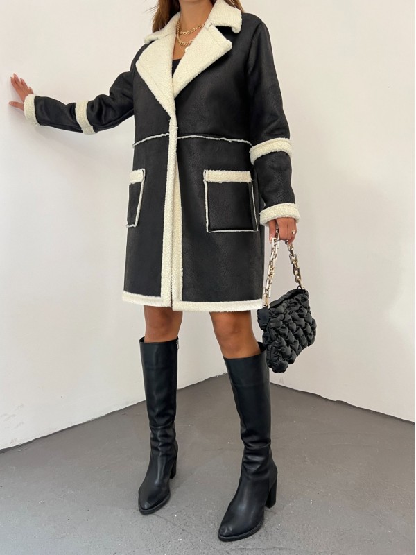 İçi Kürklü Çift Düğmeli Cepli Süet Kaban -Siyah