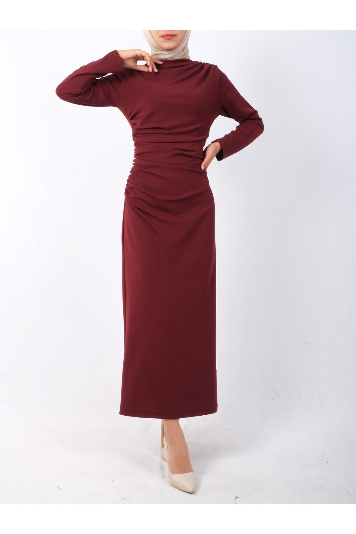 Kayık Yaka Yandan Drapeli Örme Krep Elbise -Bordo