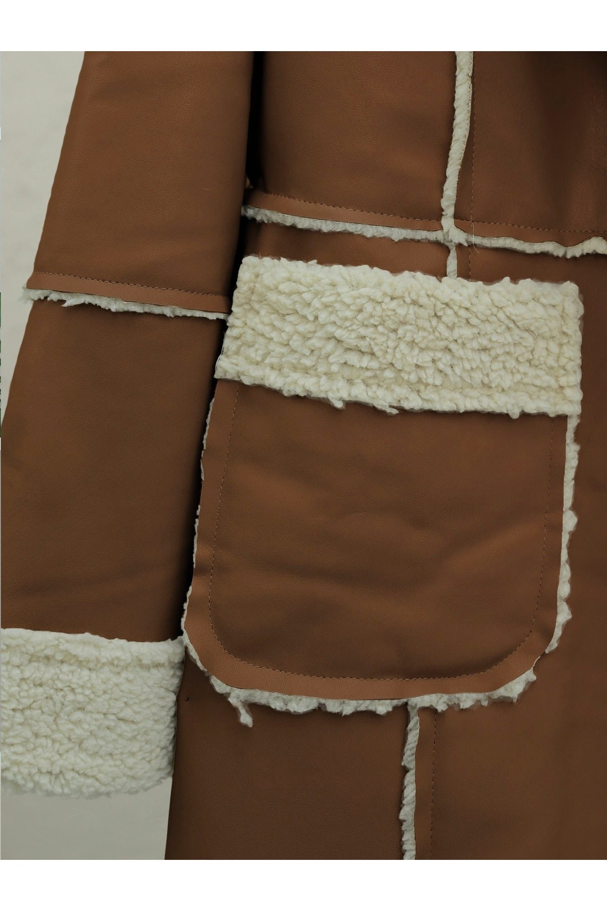 İçi Peluşlu Çıtçıtlı Cepli Deri Mont -Taba