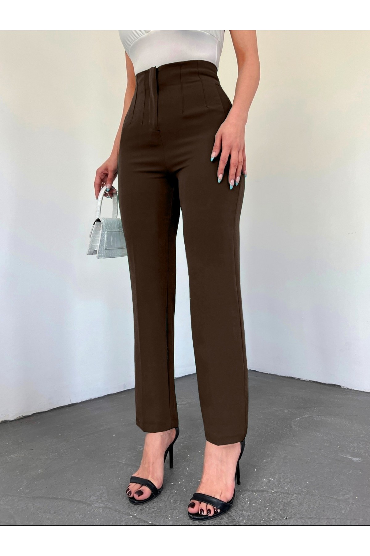 Zra Pileli Havuç Pantolon -Kahve