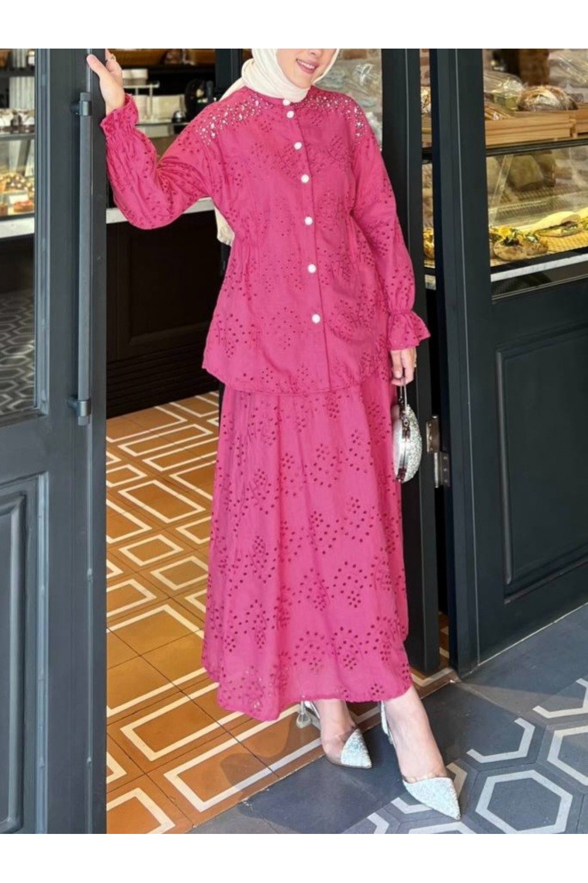 Belden Sıkmalı Omuzu Taş Detaylı Fistolu Takım  -Fuşya