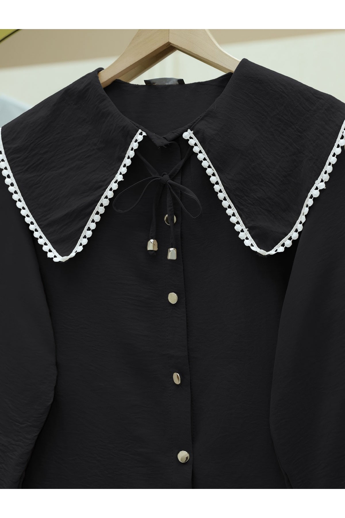 Bebe Yaka Dantelli Kolu Lastikli Gömlek -Siyah