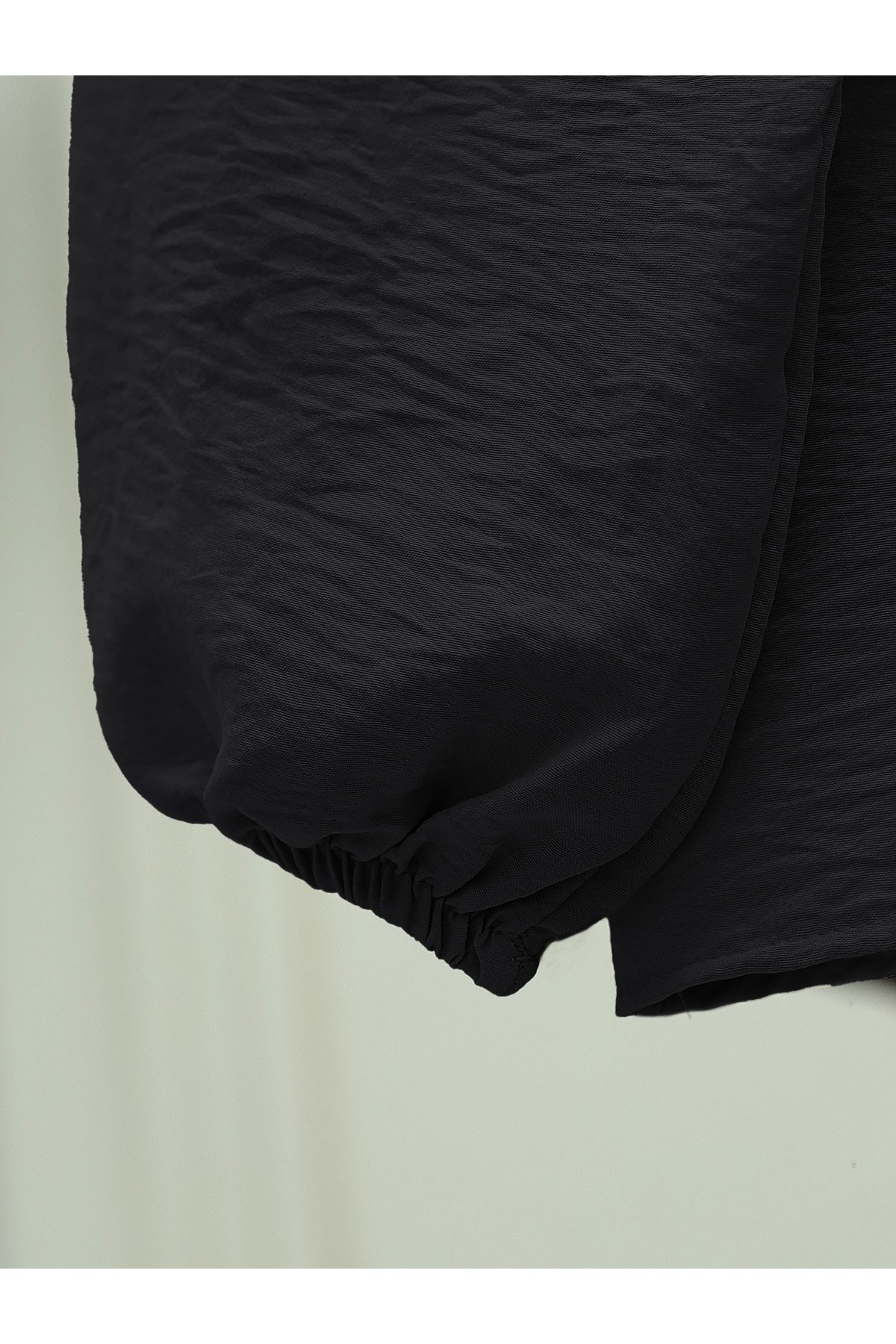 Bebe Yaka Dantelli Kolu Lastikli Gömlek -Siyah