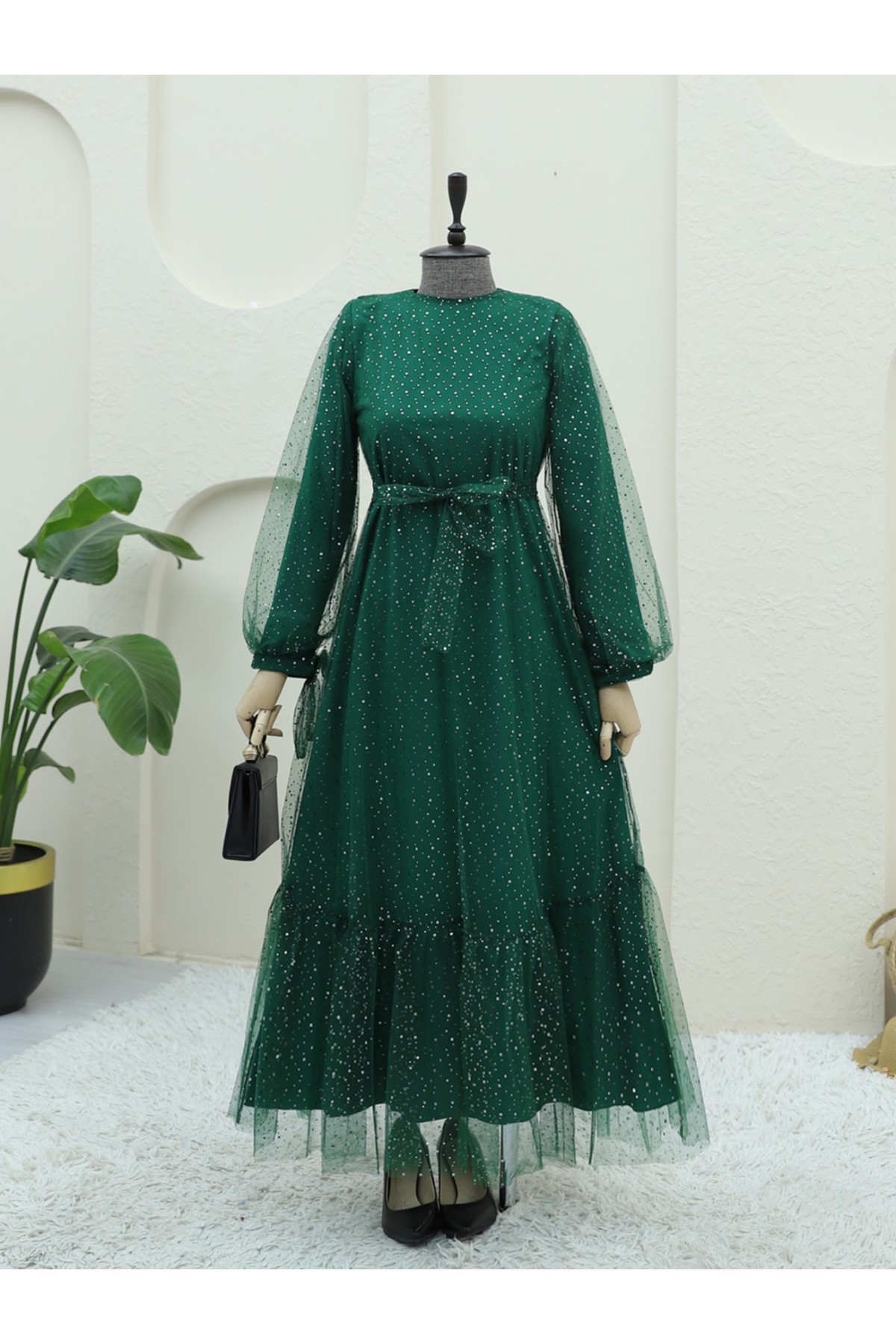 Serpme Pul Detaylı Kolu Bağcıklı Tül Elbise -Zümrüt