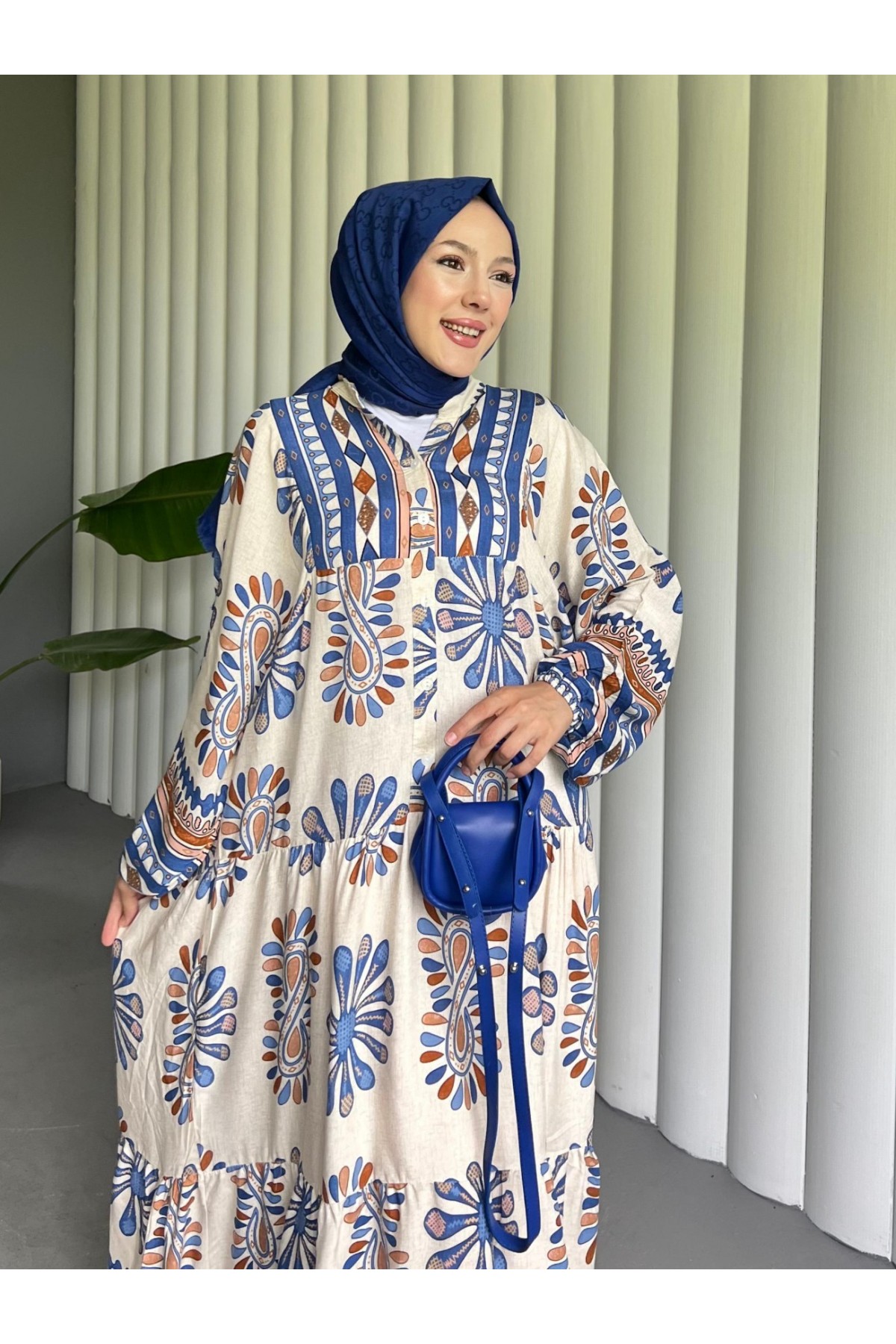 Dik Yaka Yarım Düğmeli Karışık Desen Parçalı Elbise -İndigo